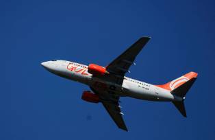 Avião da Gol decola do Aeroporto Internacional de Brasília
