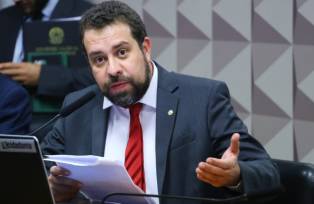 O deputado federal Guilherme Boulos (PSOL), pré-candidato à prefeitura de São Paulo (SP) (Foto: Vinicius Loures/Câmara dos Deputados)