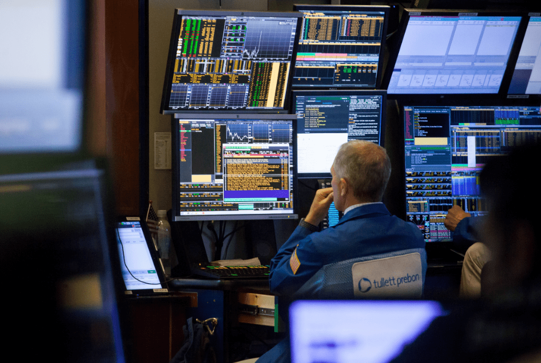 Trader/operador em Wall Street (Foto: Bloomberg)