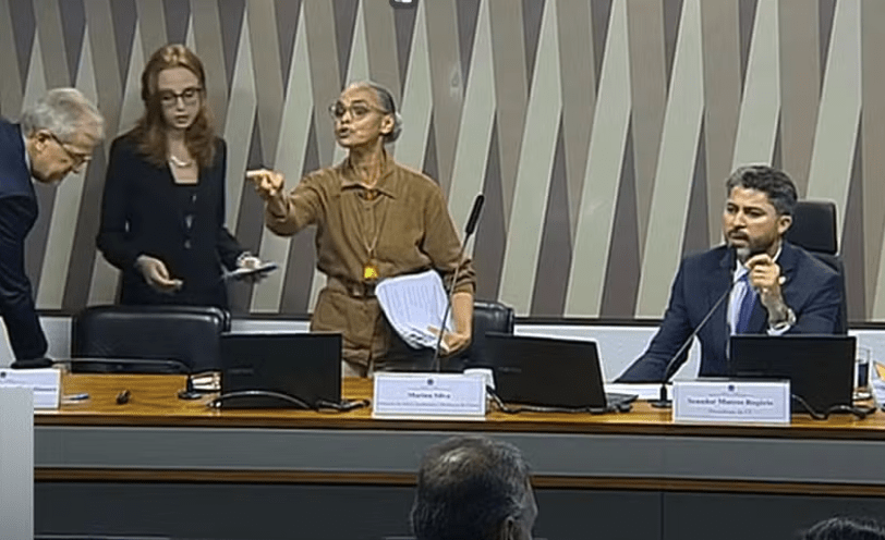 A ministra Marina Silva, do Meio Ambiente, deixa audiência no Senado após bate-boca — Foto: Reprodução
