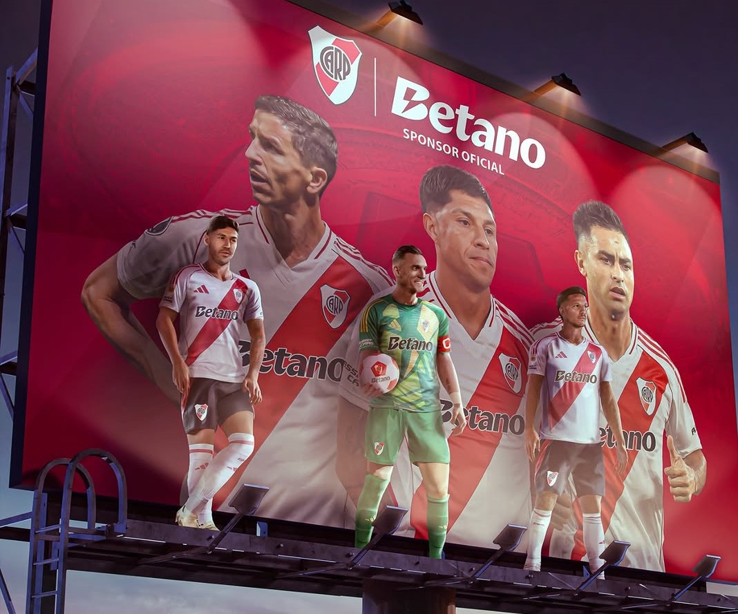 Outdoor com o anúncio do patrocínio da Betano no River Plate (Foto: Reprodução do Instagram/@betano_argentina)